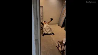 Does anyone know the code? Or the actress