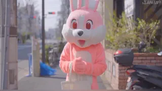 Preview at 00:01